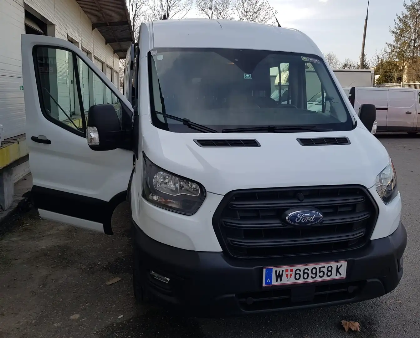 Ford Transit L2H2  Brigaden - 1