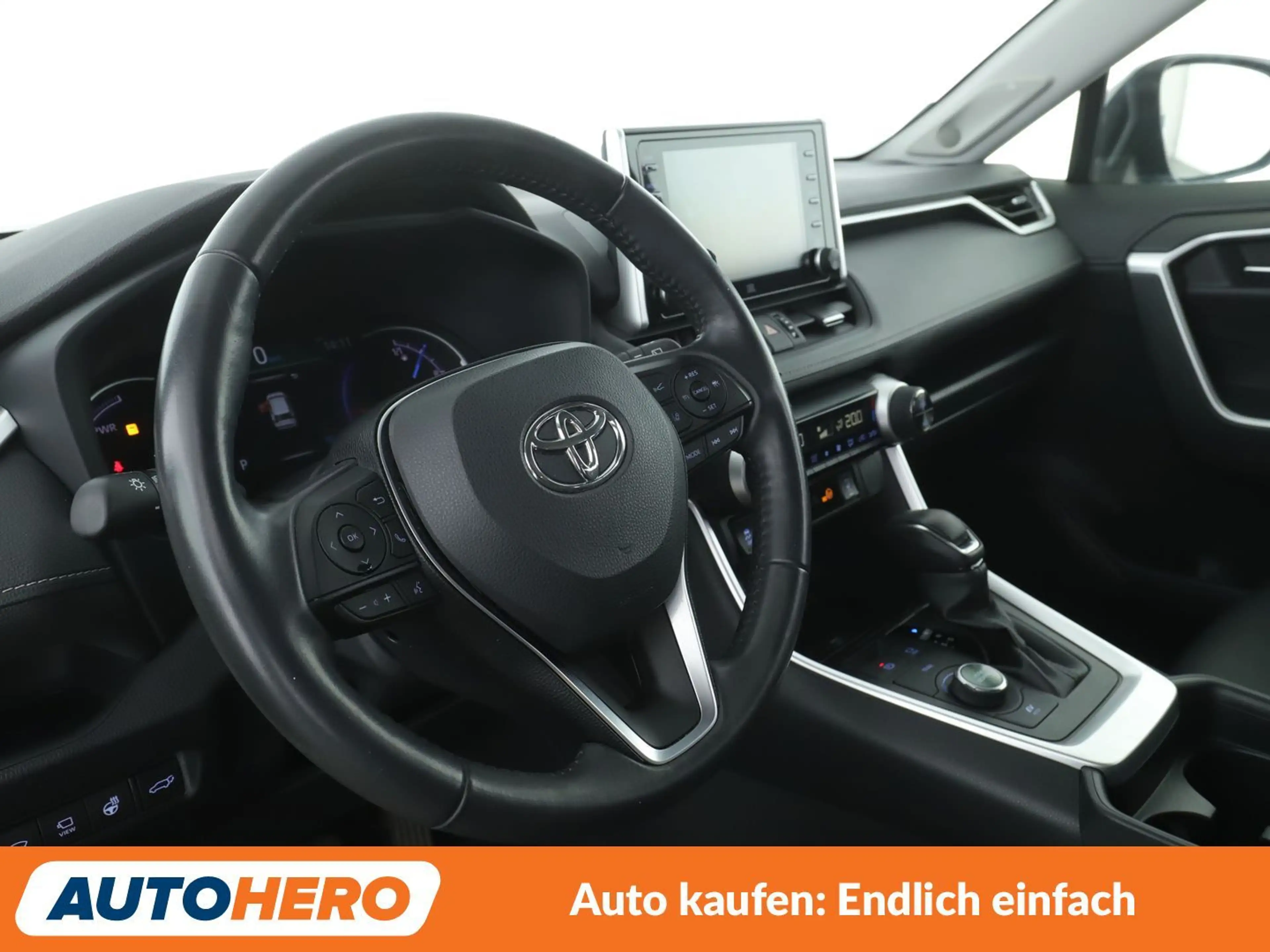 Toyota RAV 4 2.5 Hybrid 4x4 Lounge — photo 11