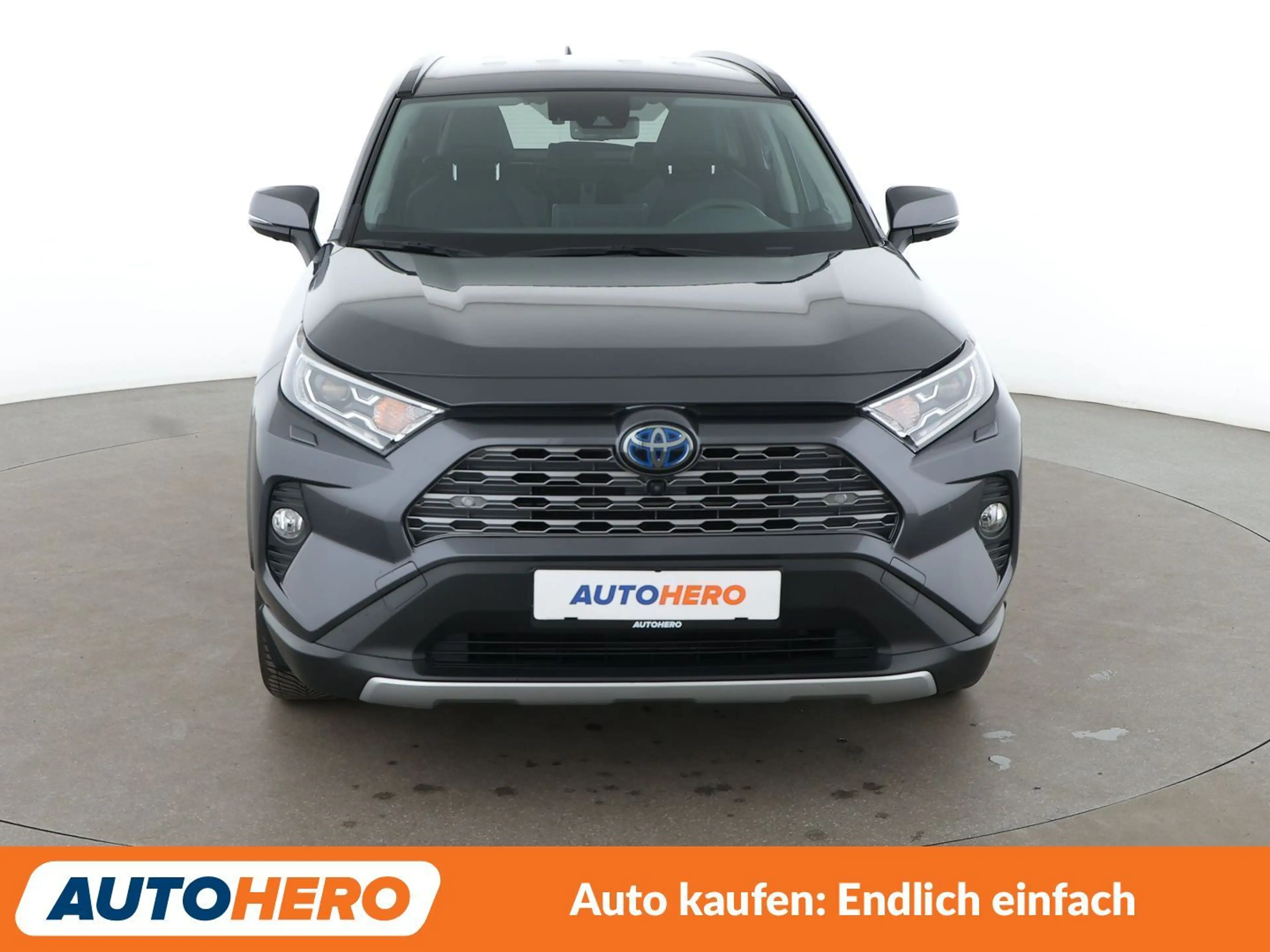 Toyota RAV 4 2.5 Hybrid 4x4 Lounge — photo 9