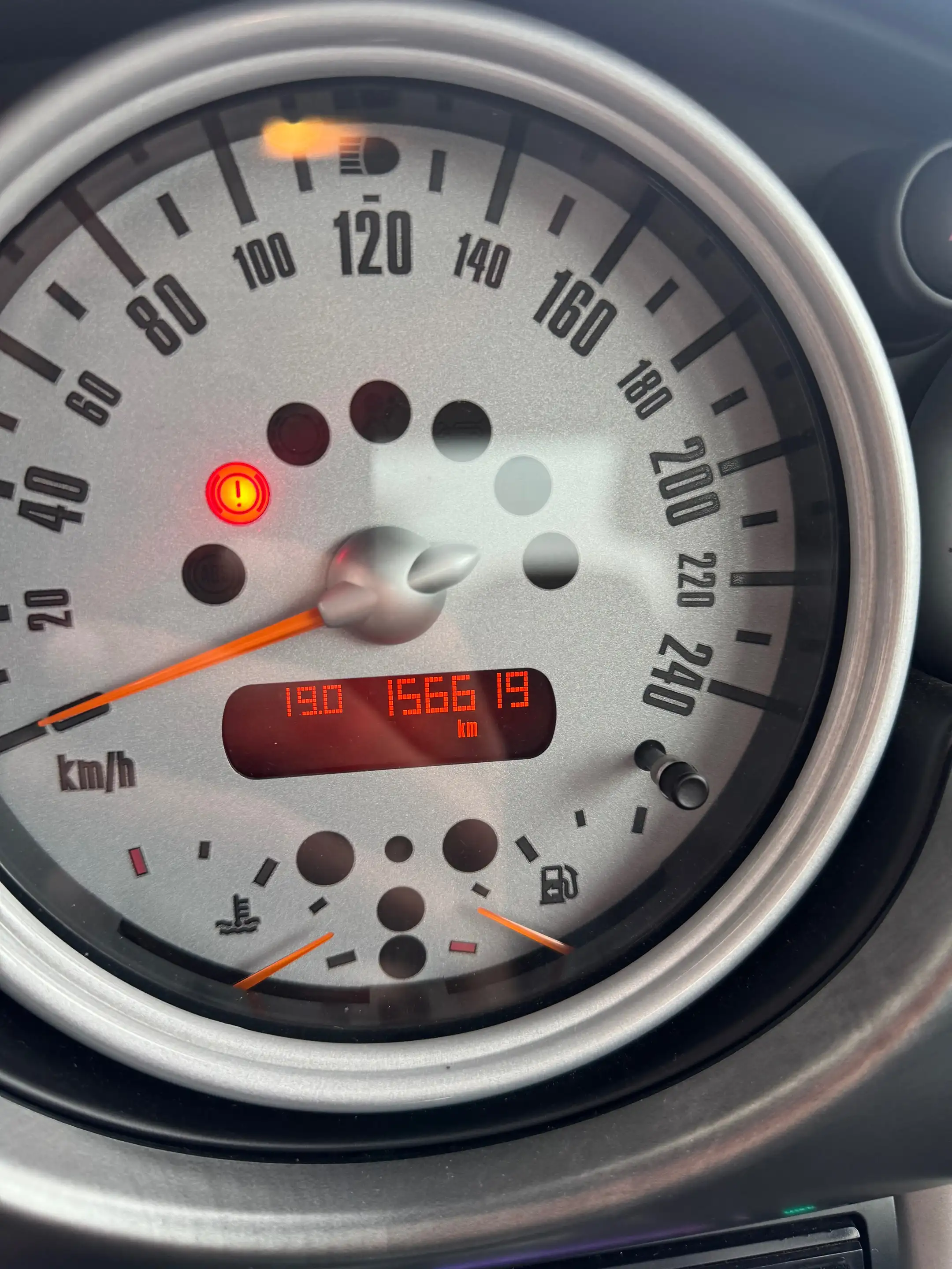 MINI One Cooper S — photo 12
