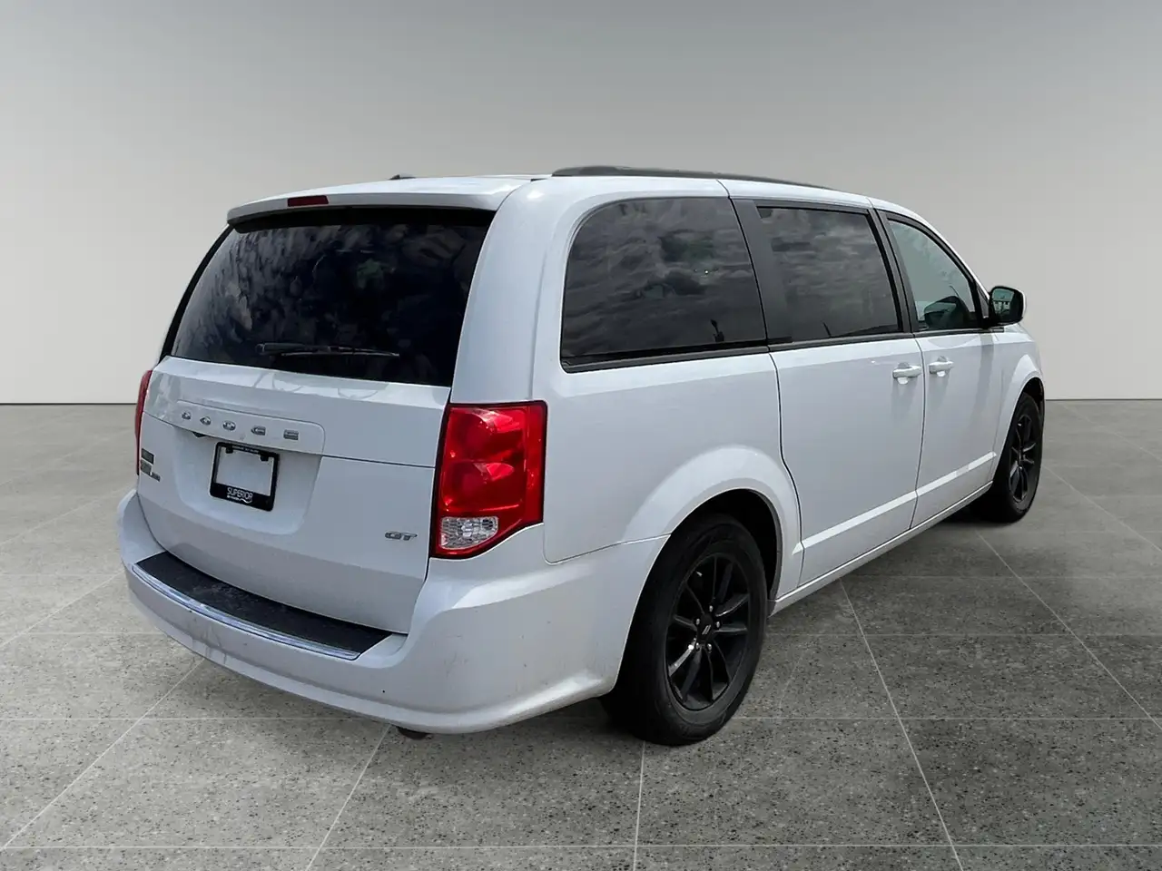Dodge Grand Caravan photo Dodge Grand Caravan