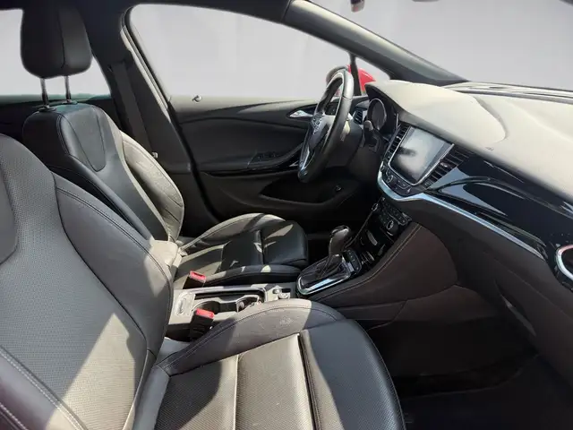 Opel Astra view 14