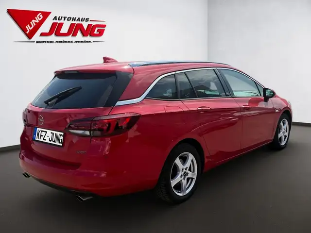 Opel Astra view 6