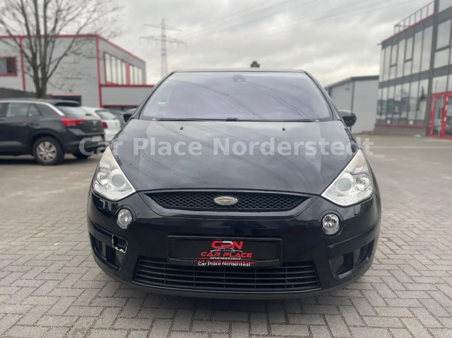 Ford S-Max Trend AUTOMATIK/2. HAND/NAVI/SITZHEIZUNG Zwart - 2