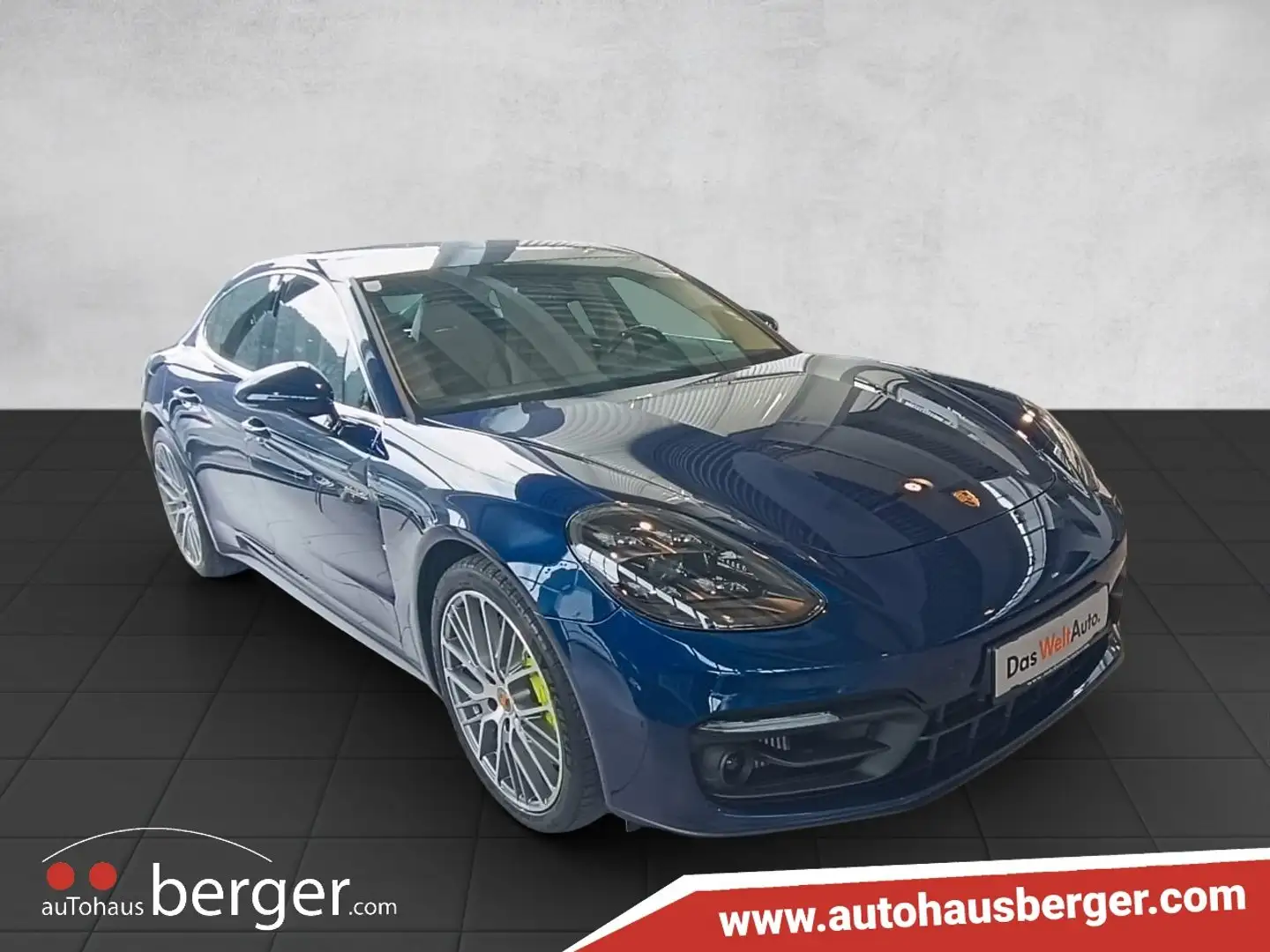 Porsche Panamera 4S E-Hybrid Blau - 1