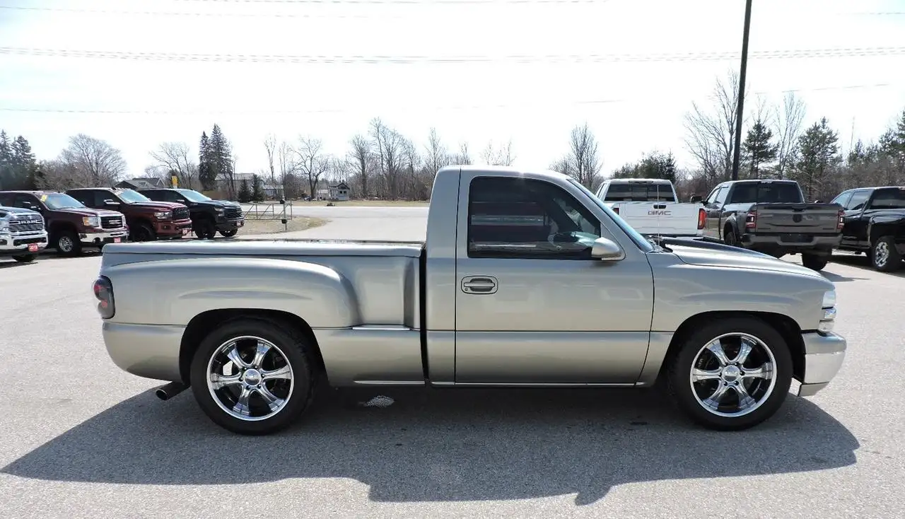 Chevrolet Silverado 1500 снимка Chevrolet Silverado 1500