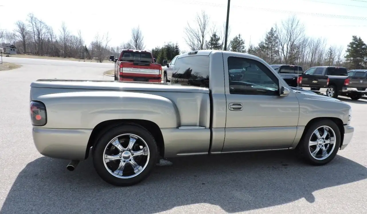Chevrolet Silverado 1500 снимка Chevrolet Silverado 1500