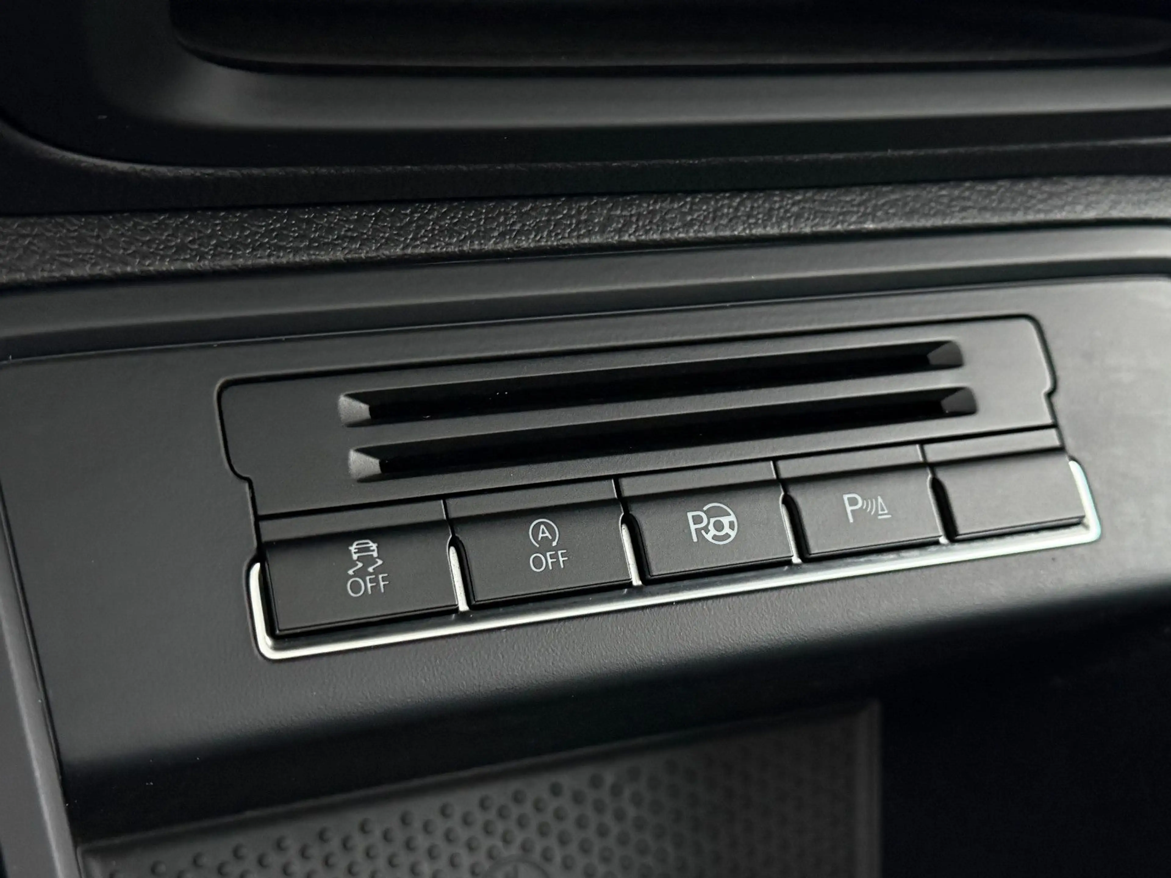 Volkswagen Tiguan 2.0TDI, DSG, 4x4, Kamera, TÜV+Service neu — photo 28