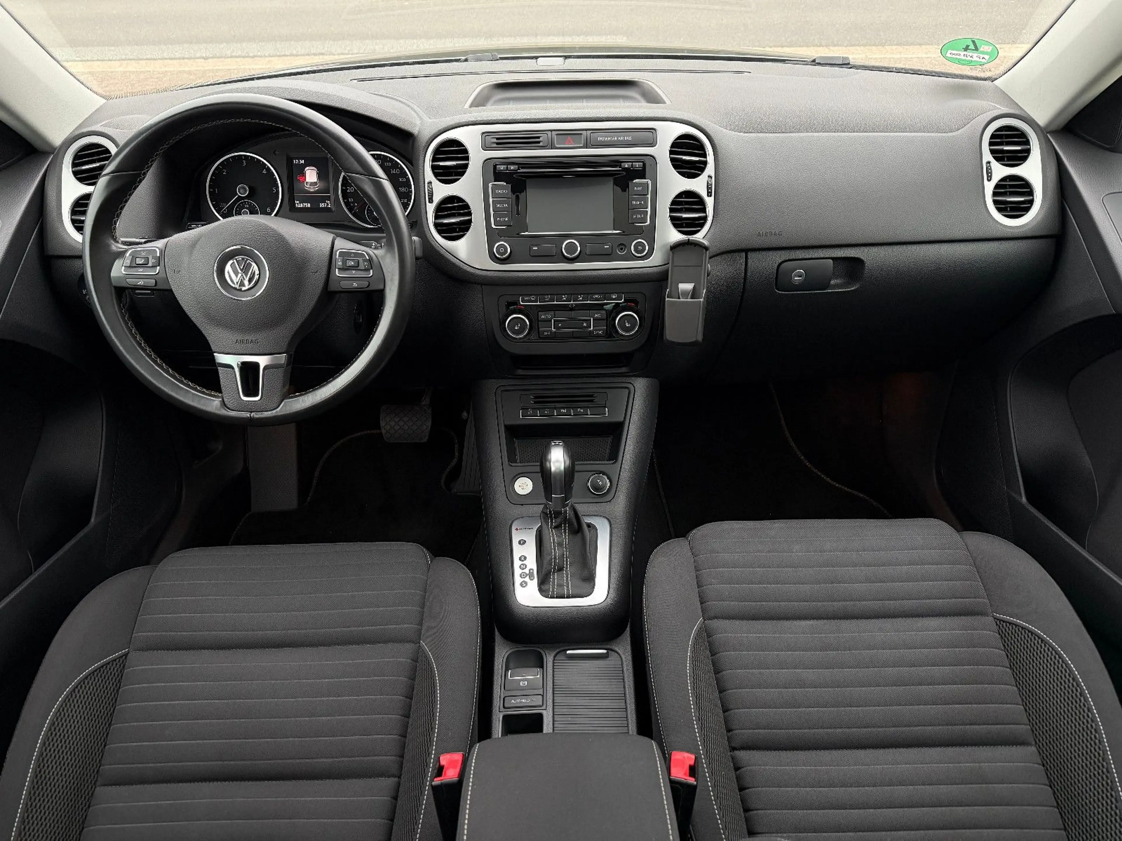 Volkswagen Tiguan 2.0TDI, DSG, 4x4, Kamera, TÜV+Service neu — photo 20