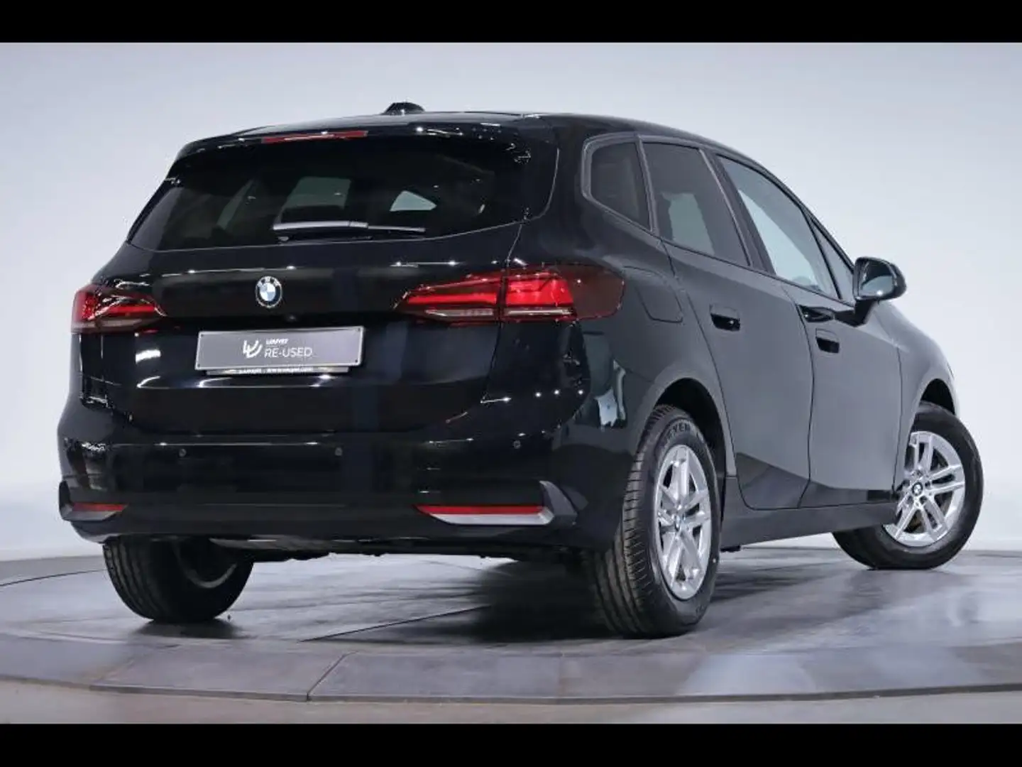 BMW 218 d Active Tourer Zwart - 2