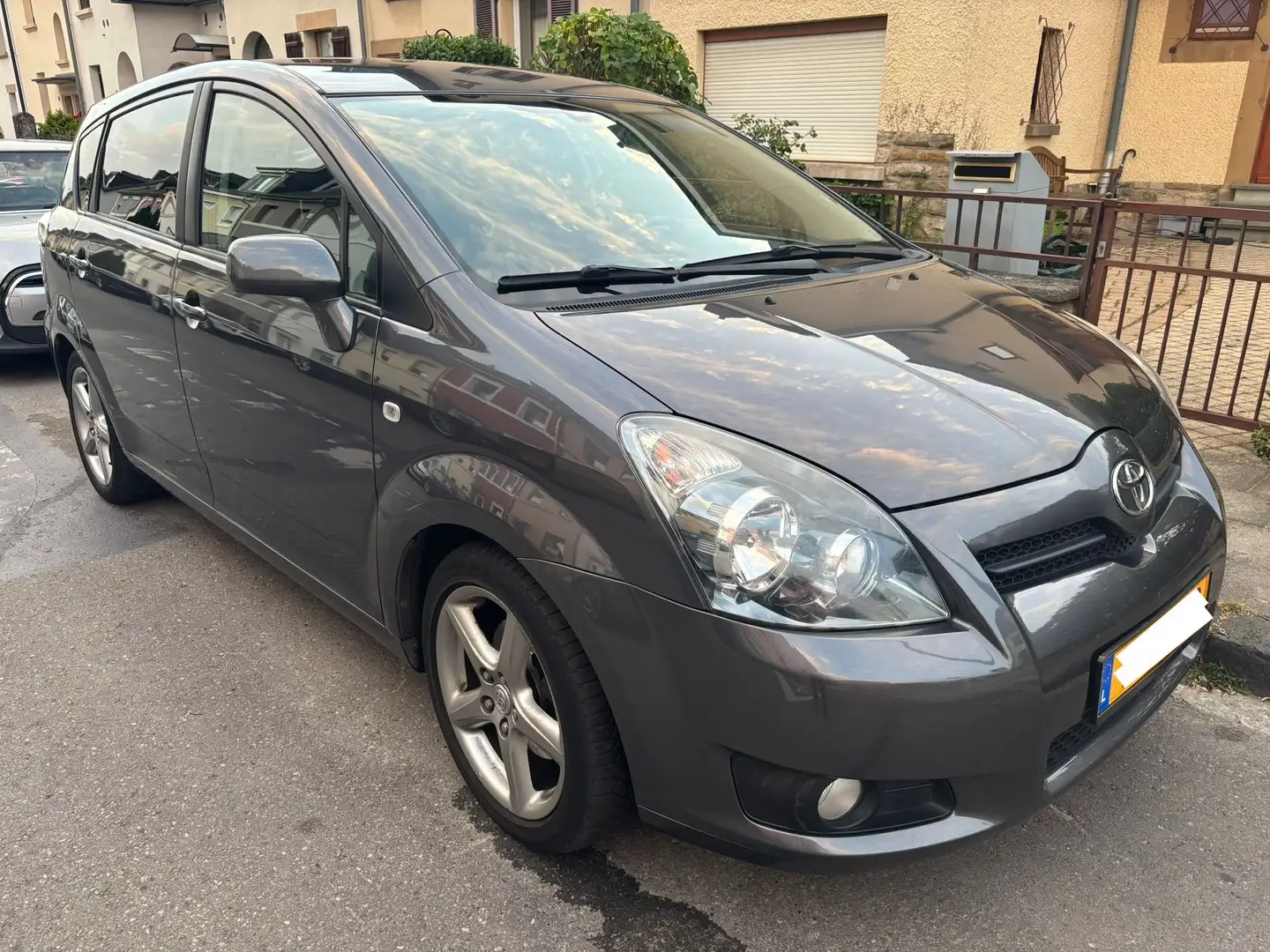 Toyota Corolla Verso Corolla Verso 2.2 D-CAT DPF Sol - 1