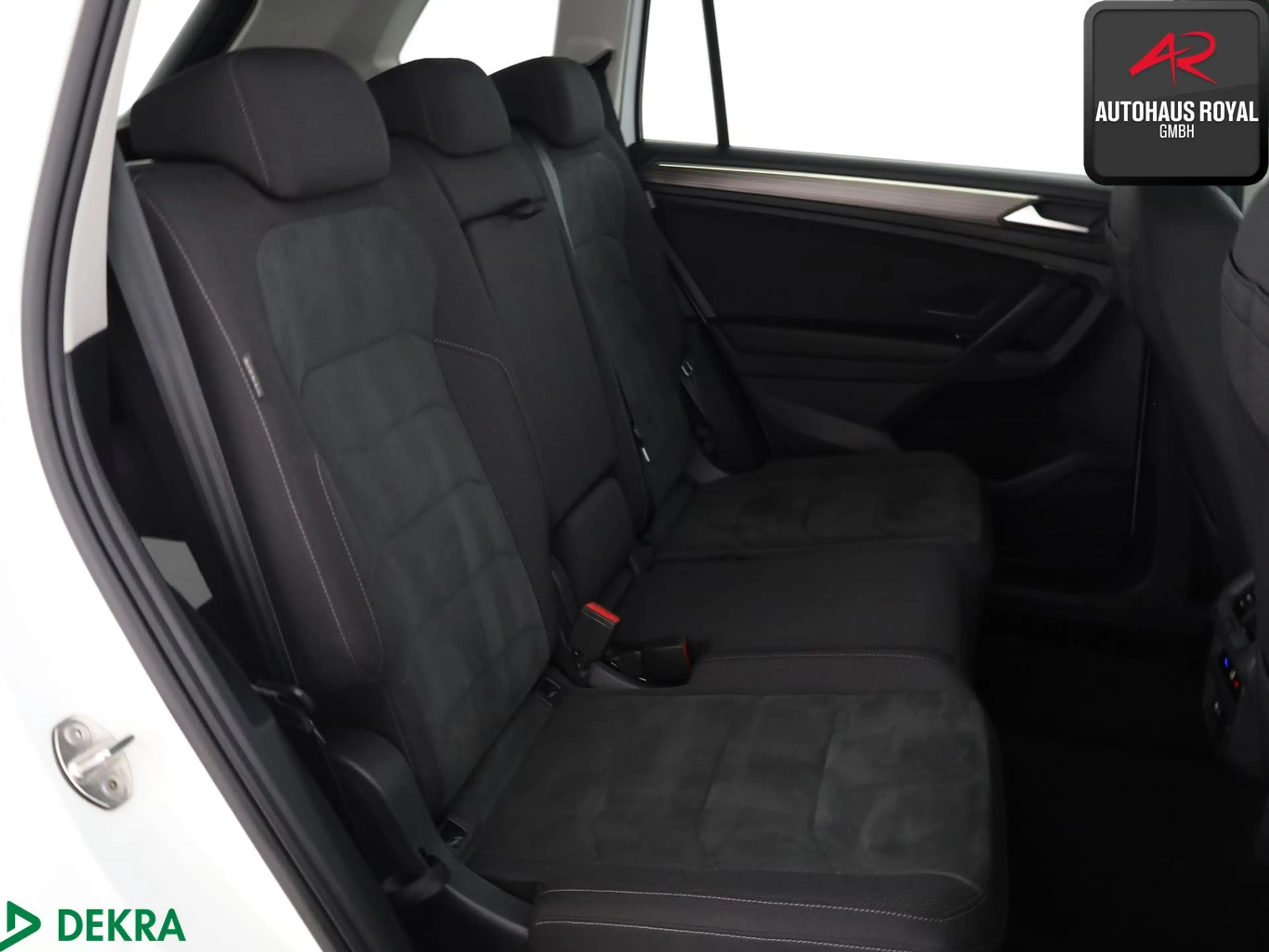Volkswagen Tiguan Allspace 2.0 TDI 4M STANDHZ,MATRIX,KAMERA — photo 12