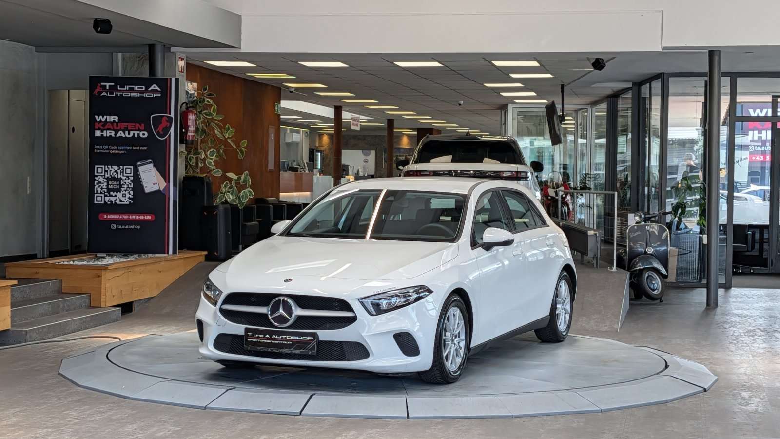 2020 Mercedes Benz A 160
