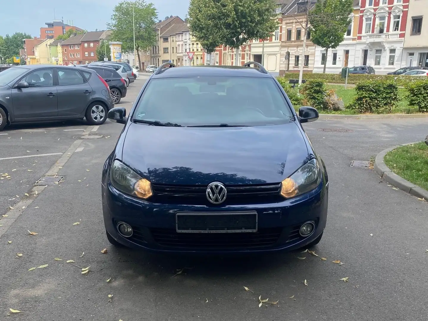 Volkswagen Golf Variant Match ,Klima, Navi, Teilleder, Alufelgen Blau - 1