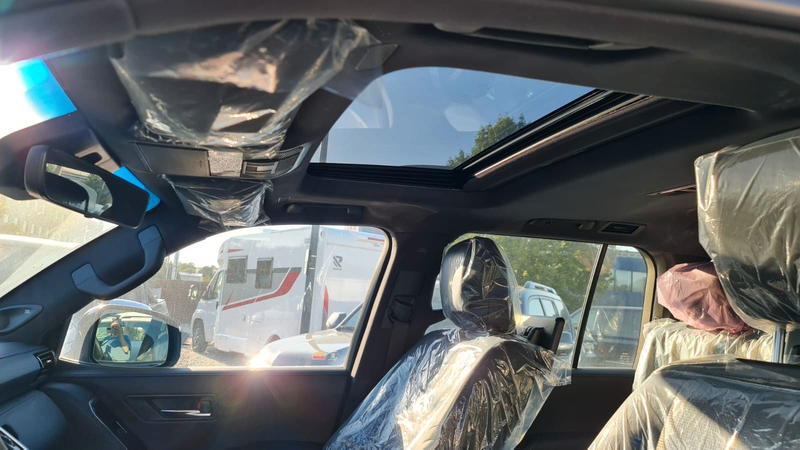 Toyota Land Cruiser 300 Premium+415HP+NEU+7SEATS+VOLL+EUreg — photo 11