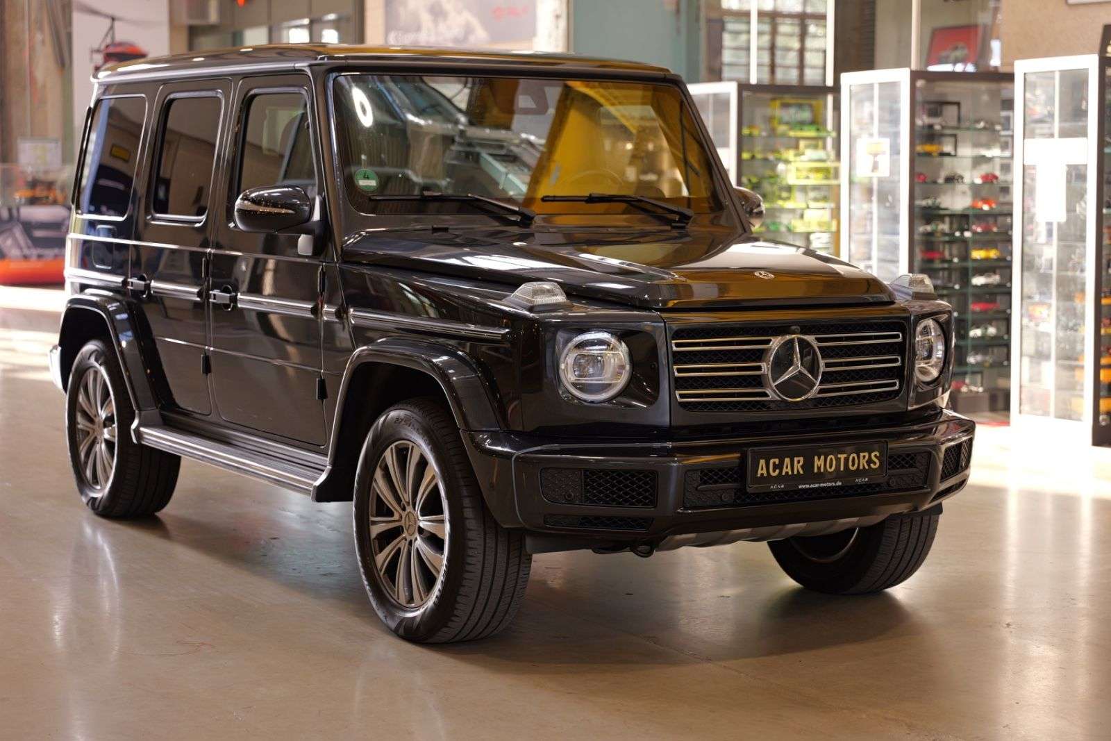 Second hand Mercedes Benz G-Class 