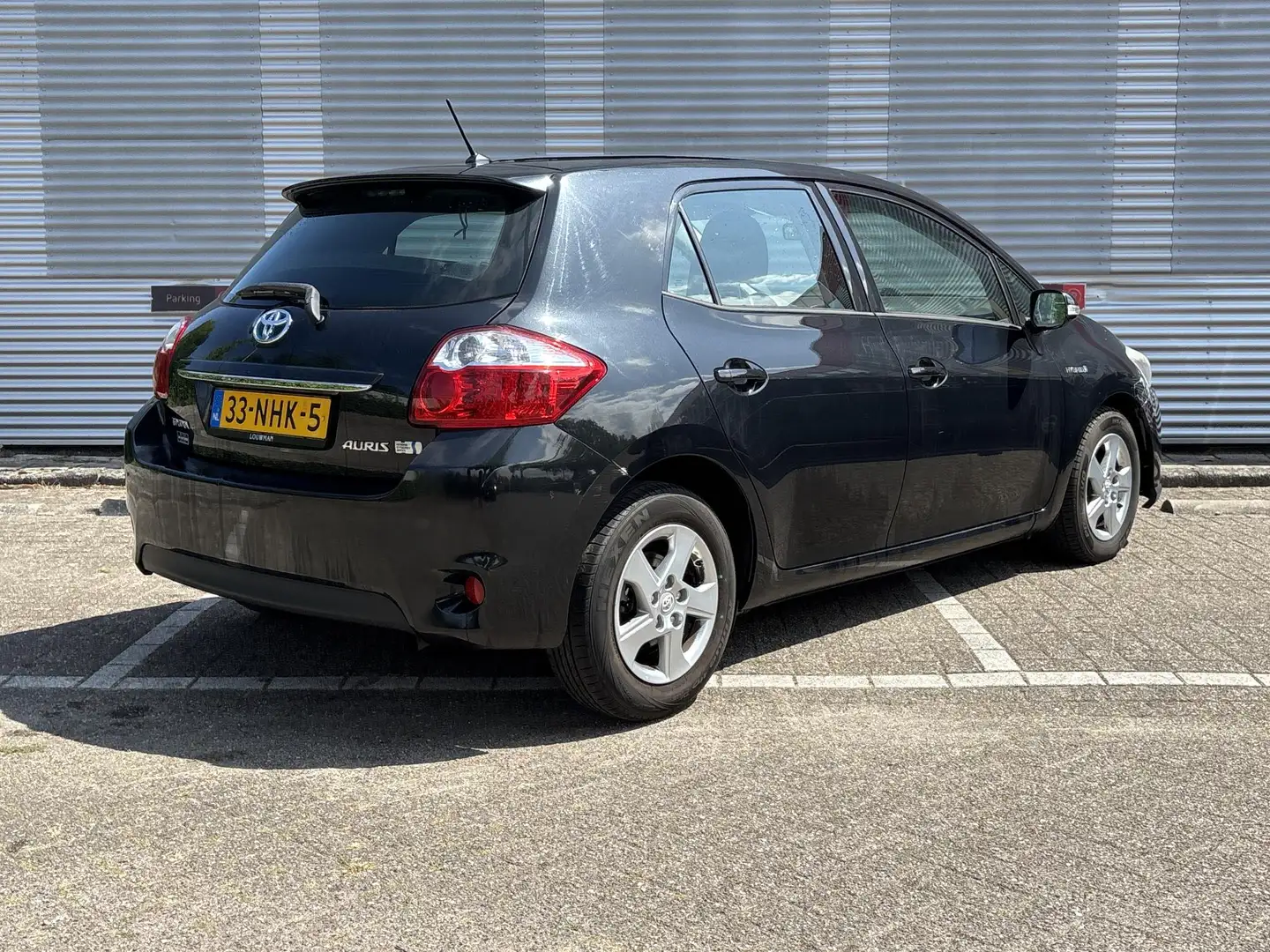 Toyota Auris 1.8 Full Hybrid Aspiration | Climate | Cruise | Zwart - 2