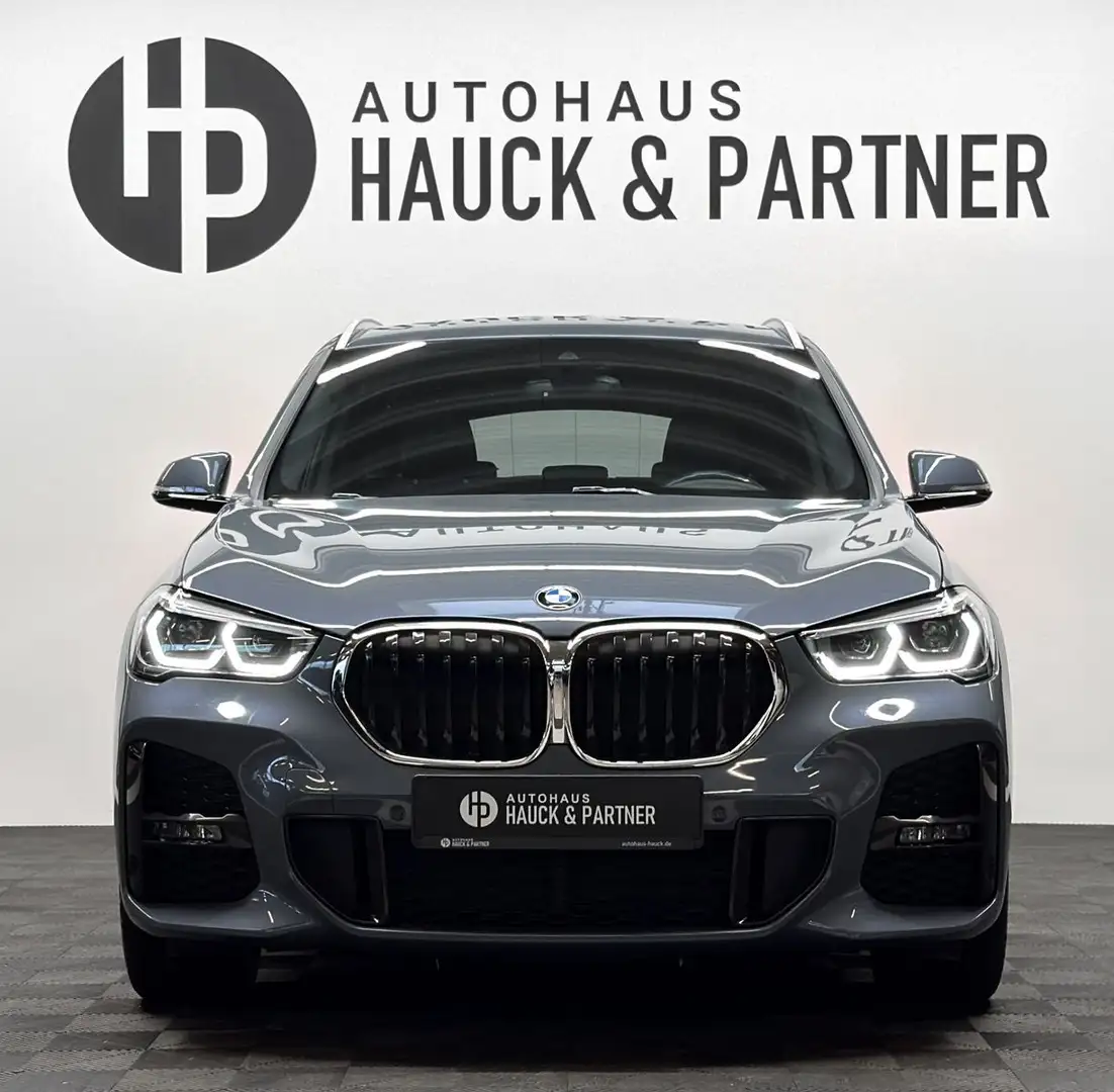 BMW X1 xDrive 20 d M Sport*AHK*Navi*Kamera*Ambiente* Bleu - 2