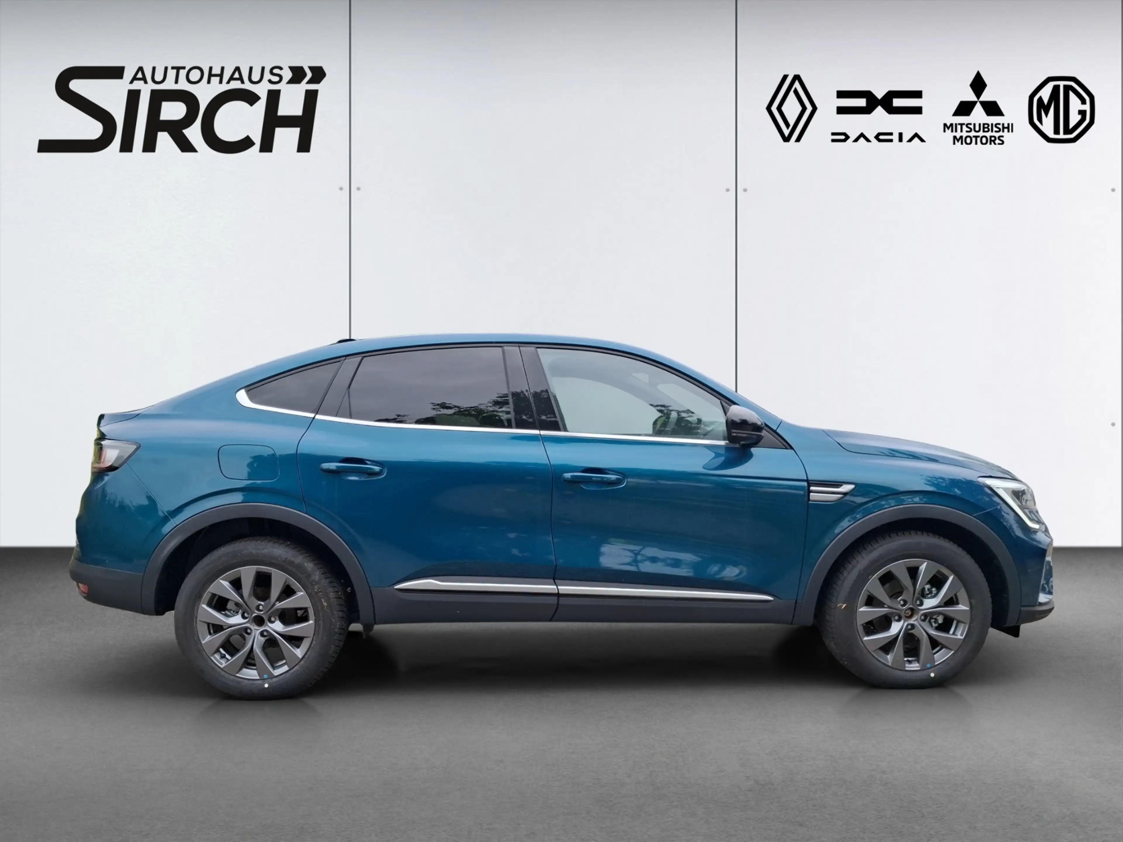 Renault Arkana TECHNO Mild Hybrid 140 EDC *Schiebedach* — photo 5