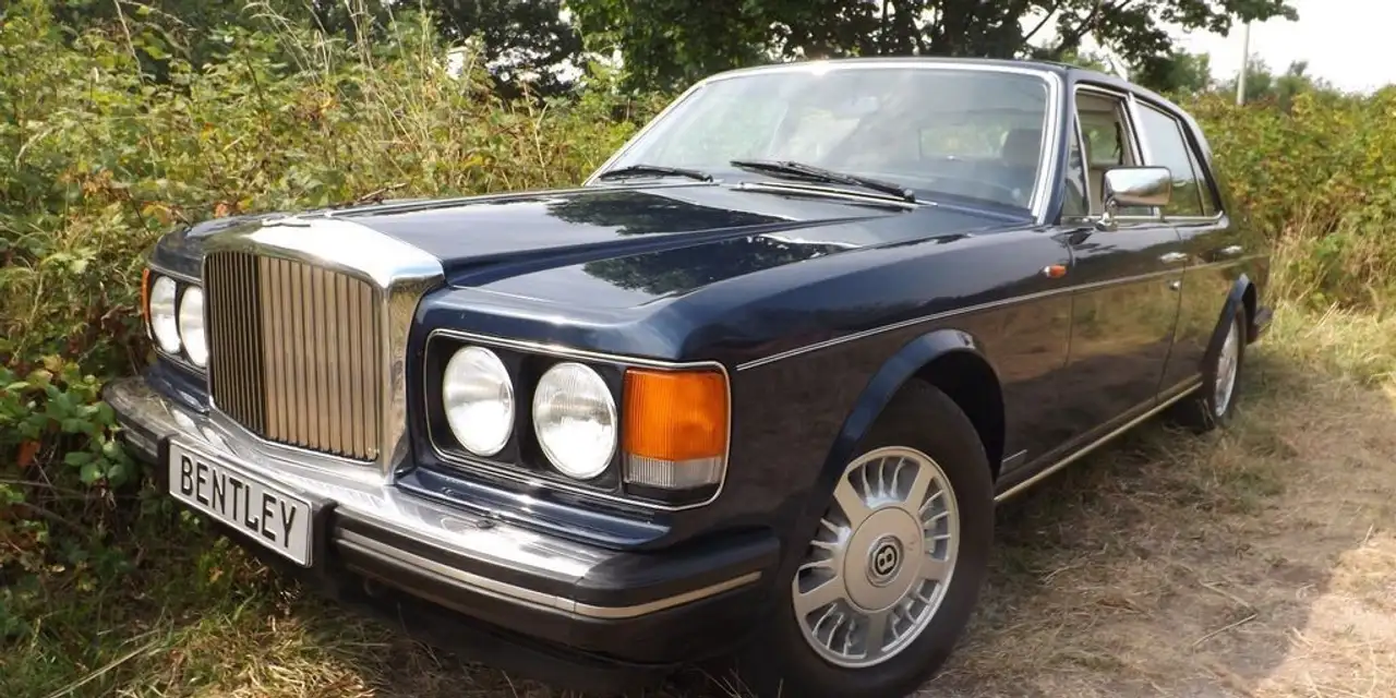 Bentley Eight