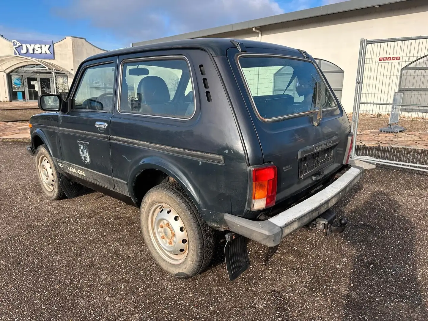 Lada Niva Suv. 4x4 Allrad Benzin 84000 Km.AHK Blau - 2