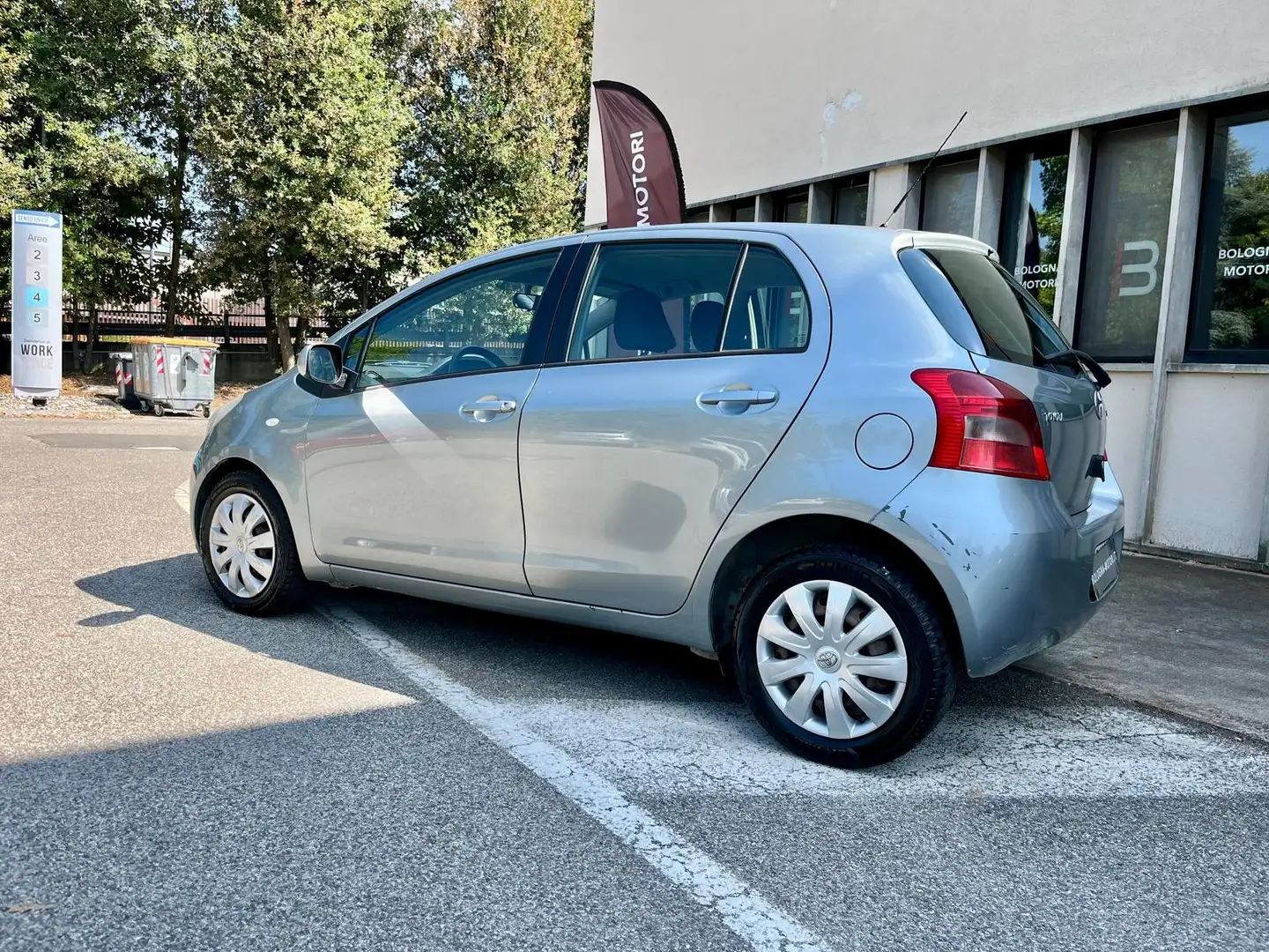 Toyota Yaris IDEALE PER NEOPATENTATI - 2