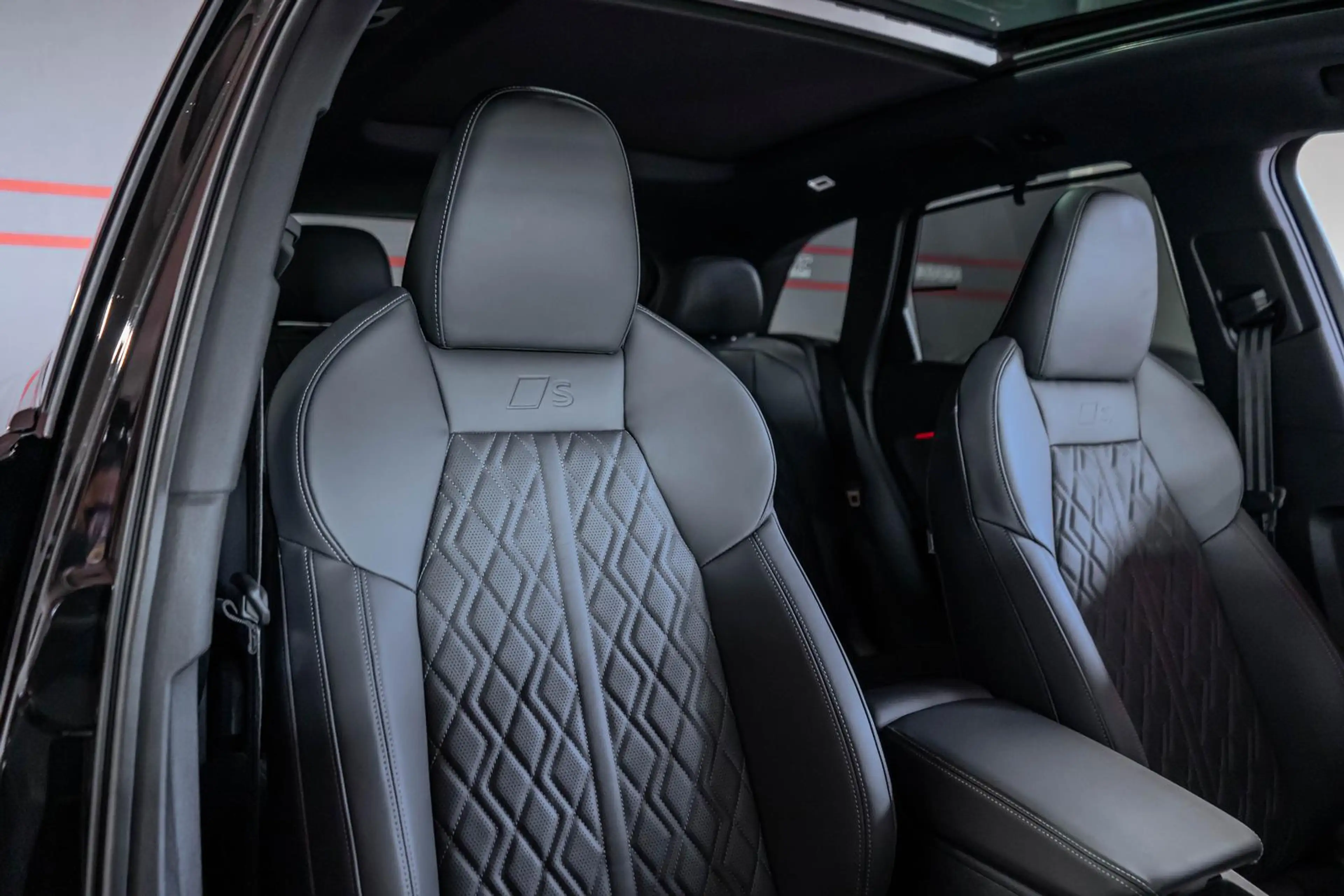 Audi SQ5 3.0 TFSI AHK HUD B&O PANO MASSAGE LUFT STHZ — photo 15
