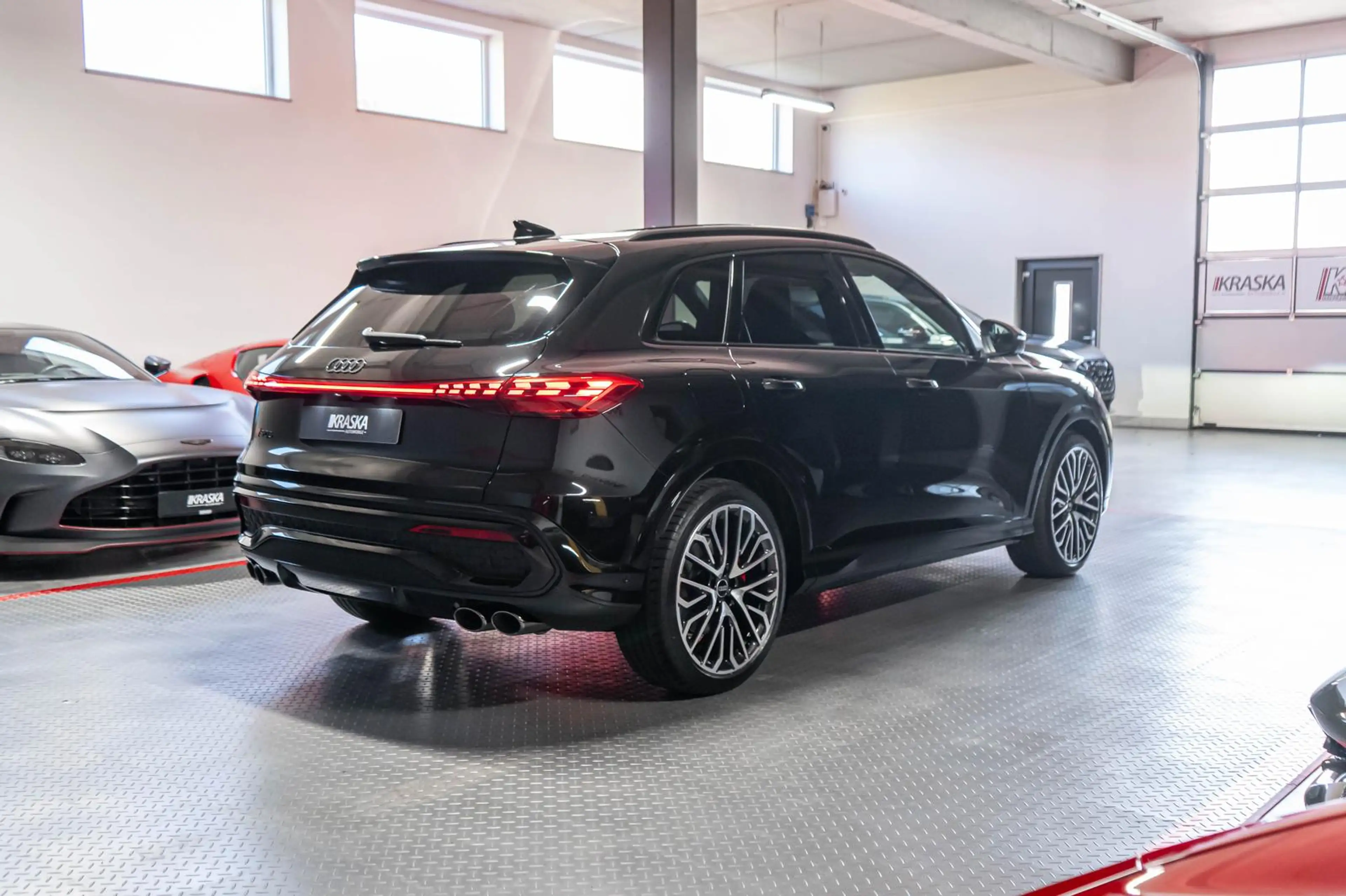 Audi SQ5 3.0 TFSI AHK HUD B&O PANO MASSAGE LUFT STHZ — photo 6