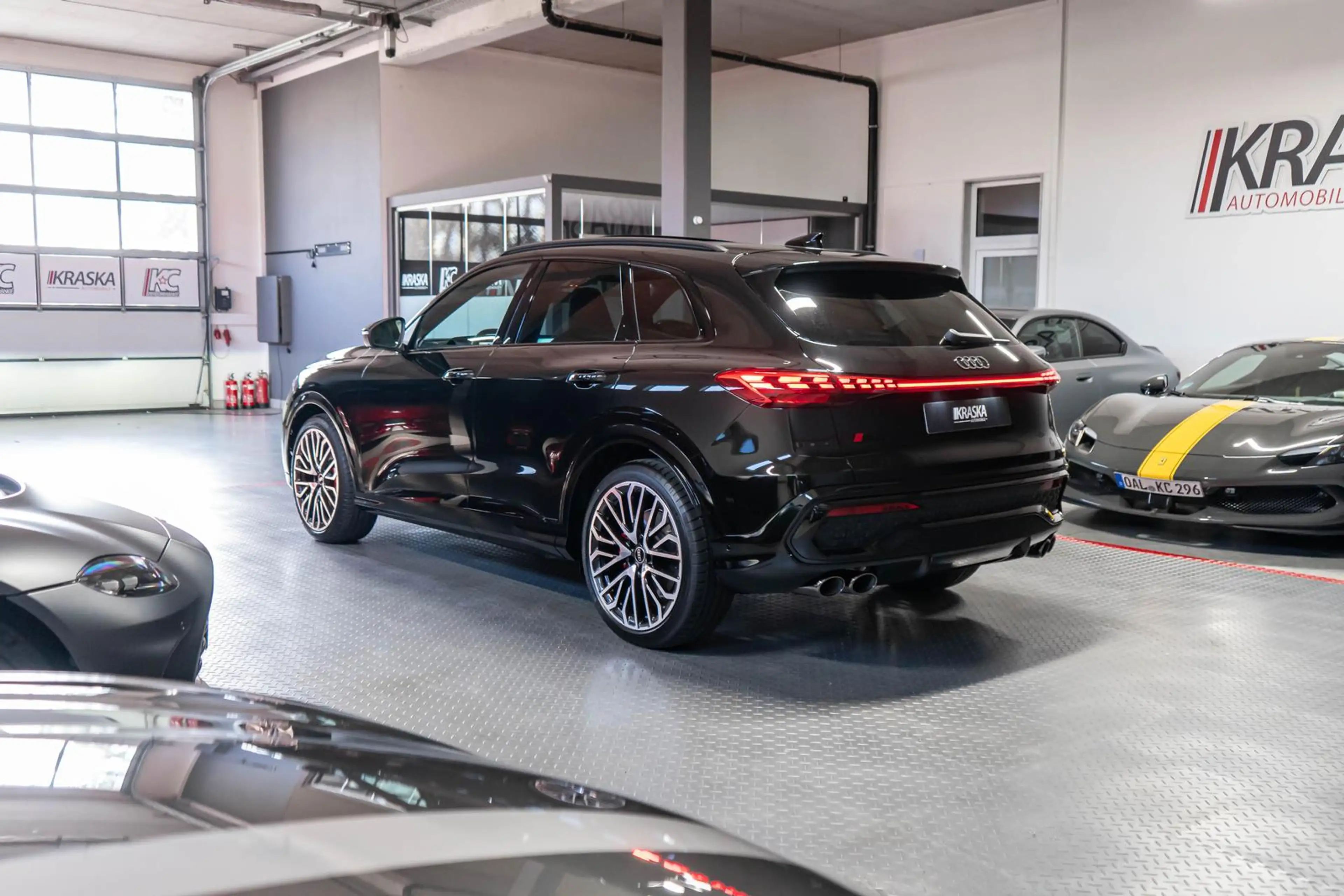 Audi SQ5 3.0 TFSI AHK HUD B&O PANO MASSAGE LUFT STHZ — photo 9