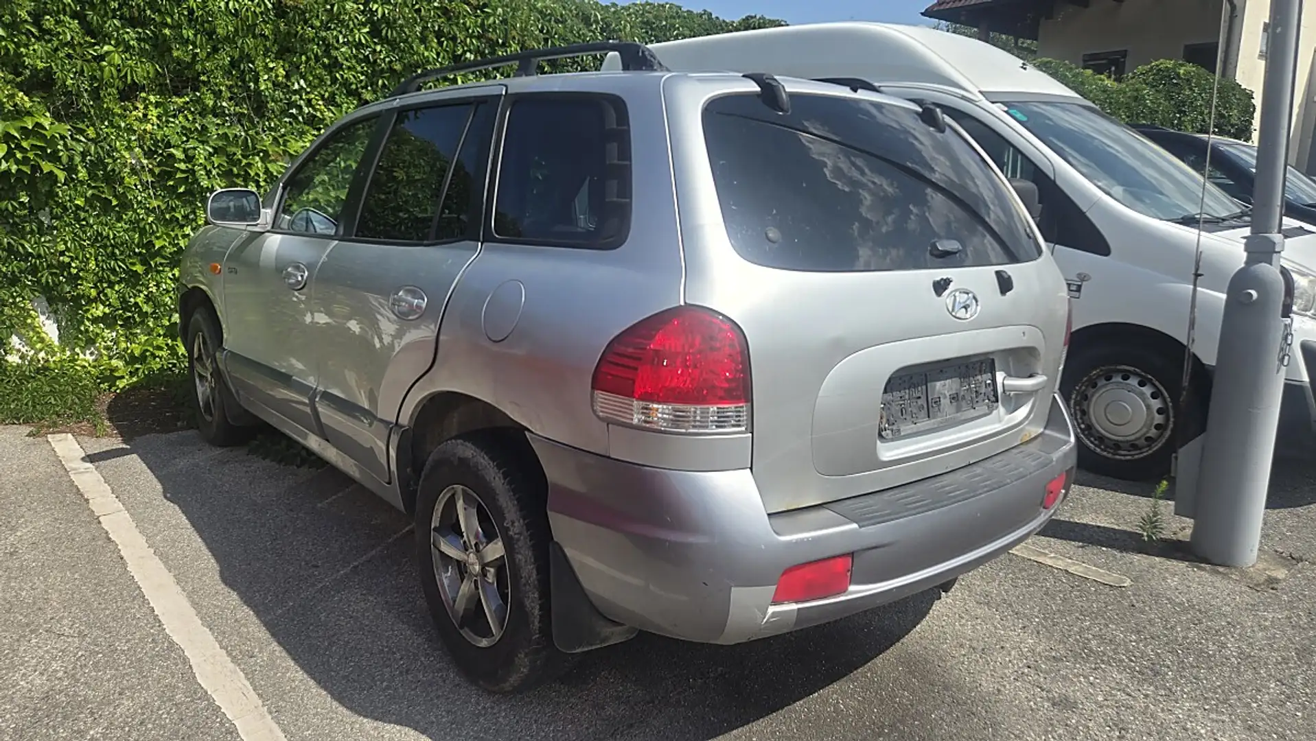 Hyundai SANTA FE Santa Fe 2,0 4WD Executive CRDi S --HÄNDLER ODE... Grau - 2