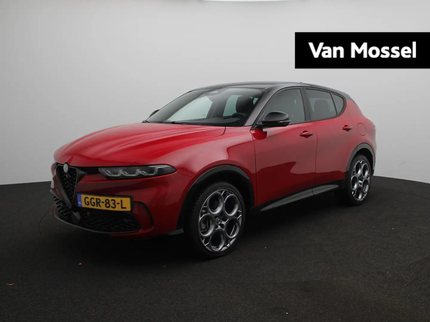 Alfa Romeo Tonale 1.3T PHEV Sprint | Zwart Dak | Camera | Navigatie Rood - 1
