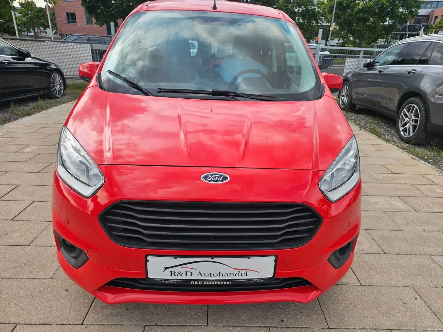 Ford Transit Courier Limited PDC+Kamera/NAVI Rot - 2