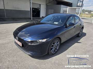 3 Hatchback 2.0i e-Skyactiv-G Skydrive
