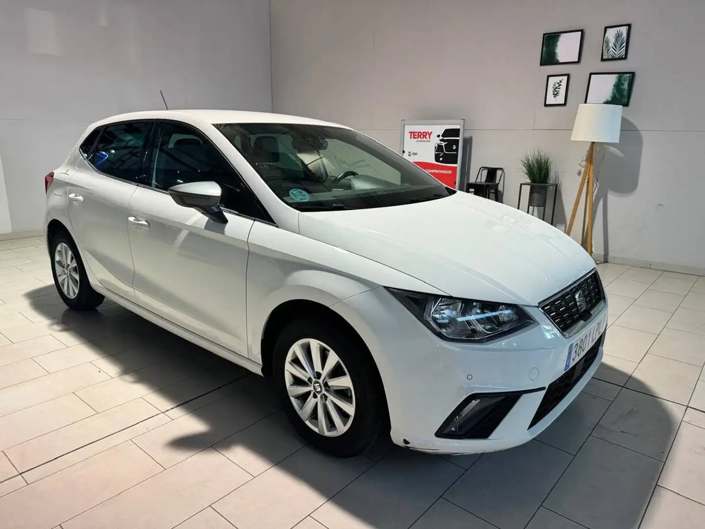 SEAT Ibiza 1.0 TSI S&S Xcellence 110 Blanco - 1