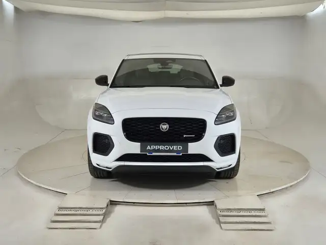 Jaguar E-Pace view 8