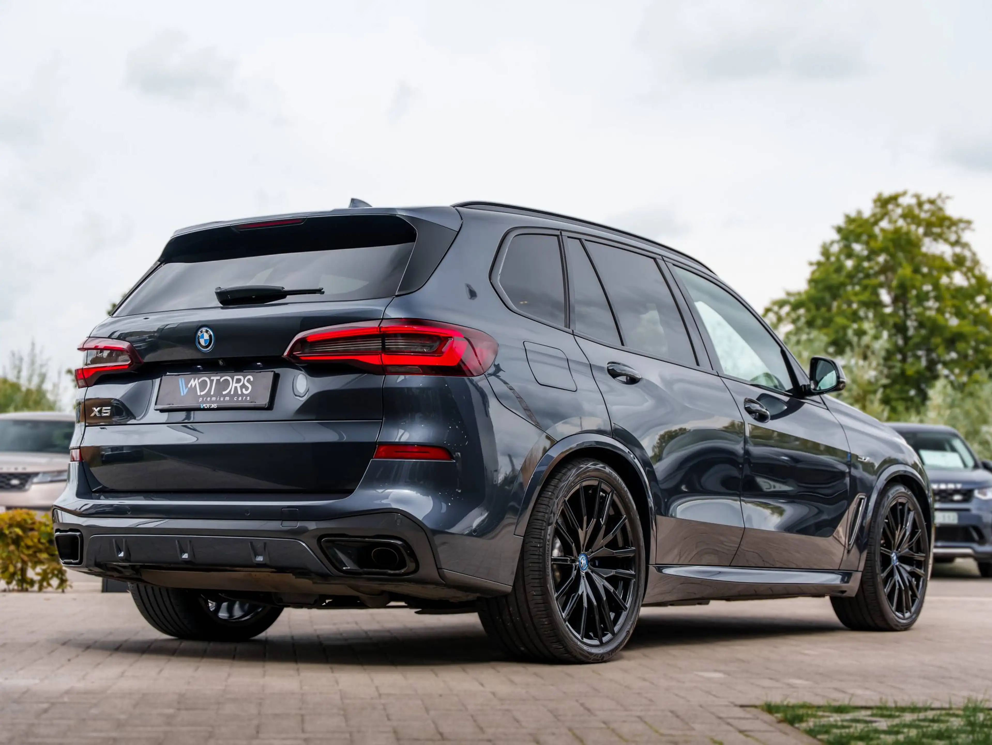 BMW X5 PHEVxDrive45e - M Sport - Luchtvering - Trekhaak - Driving Assist Pro - Laser - 360° - HUD - 22" — photo 5