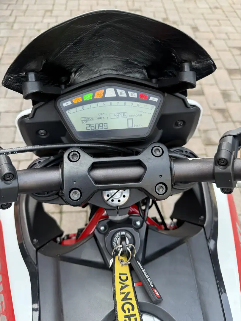 Ducati Hypermotard 821 Sp - 1