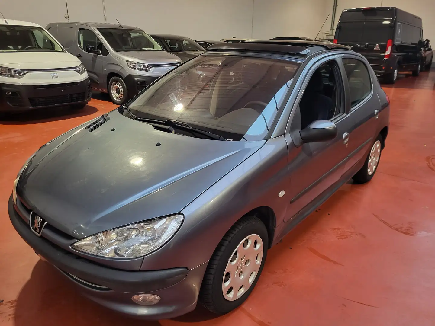 Peugeot 206 206 75 Automatik Grand Filou Cool Grijs - 1