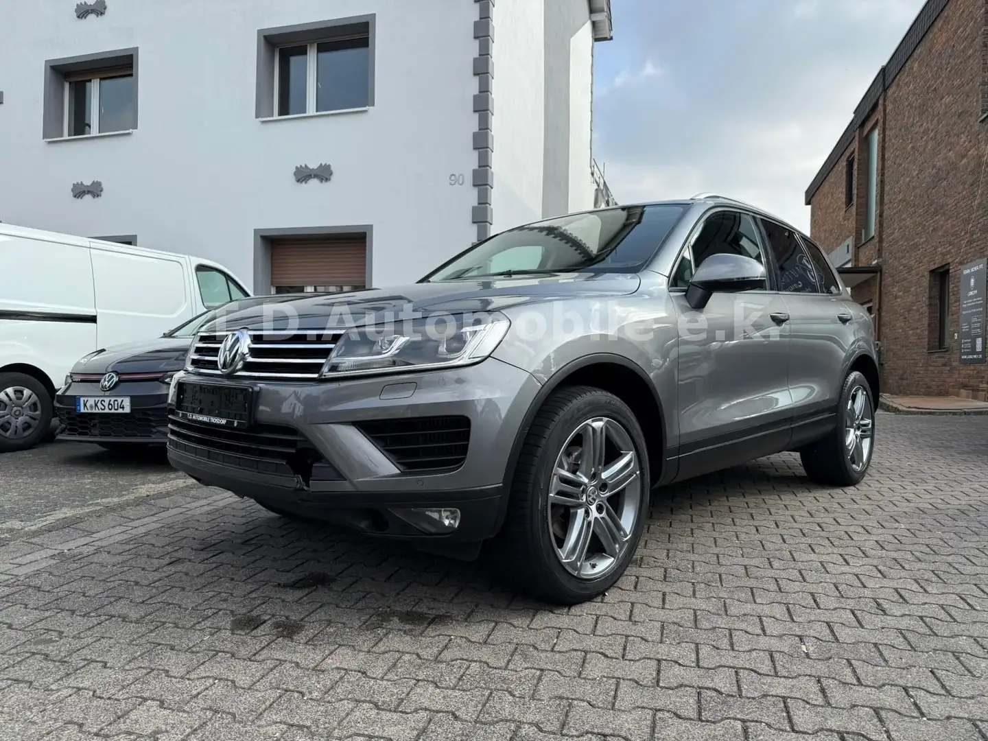 Volkswagen Touareg V6 TDI BMT/Start-Stopp Terrain Tech 4Mot Gris - 1