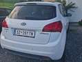 Kia Venga Venga 1,6 CRDi Active Pro ISG Active Pro Weiß - thumbnail 1