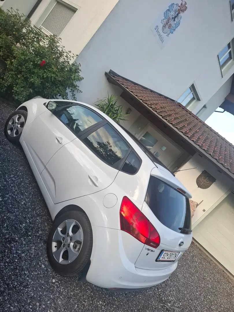 Kia Venga Venga 1,6 CRDi Active Pro ISG Active Pro Weiß - 2