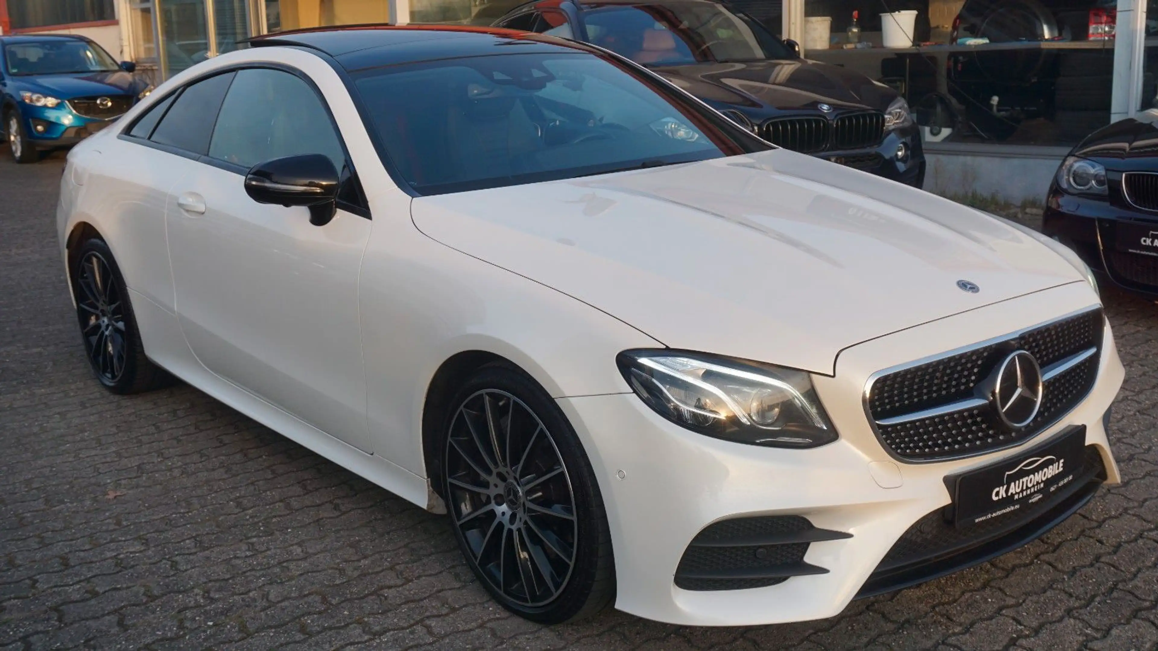 Mercedes-Benz E 350 d 4Matic*AMG-L*WIDE*PANO*ACC*360°*TOTW*TOP — photo 2