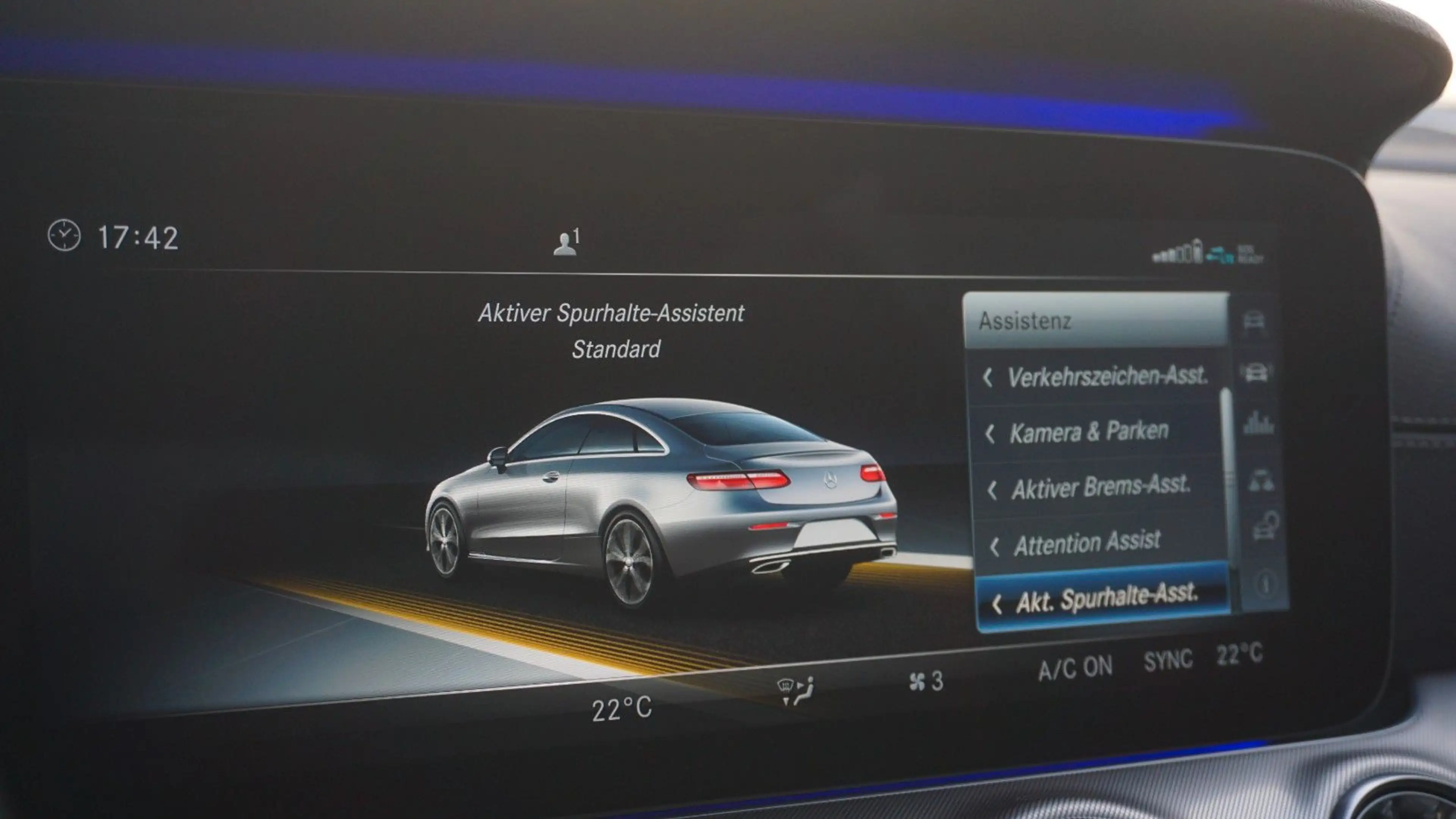 Mercedes-Benz E 350 d 4Matic*AMG-L*WIDE*PANO*ACC*360°*TOTW*TOP — photo 15