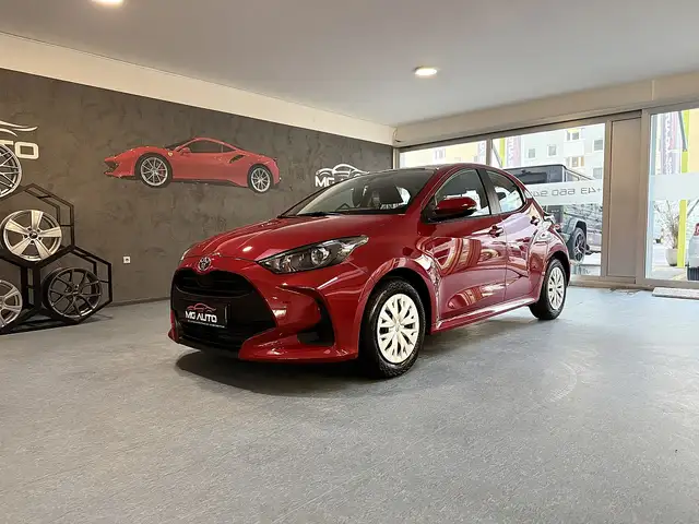 Toyota Yaris 1,0 Active RFK*NUR 15.000 KM*WERKSGARANTIE*TOP ...