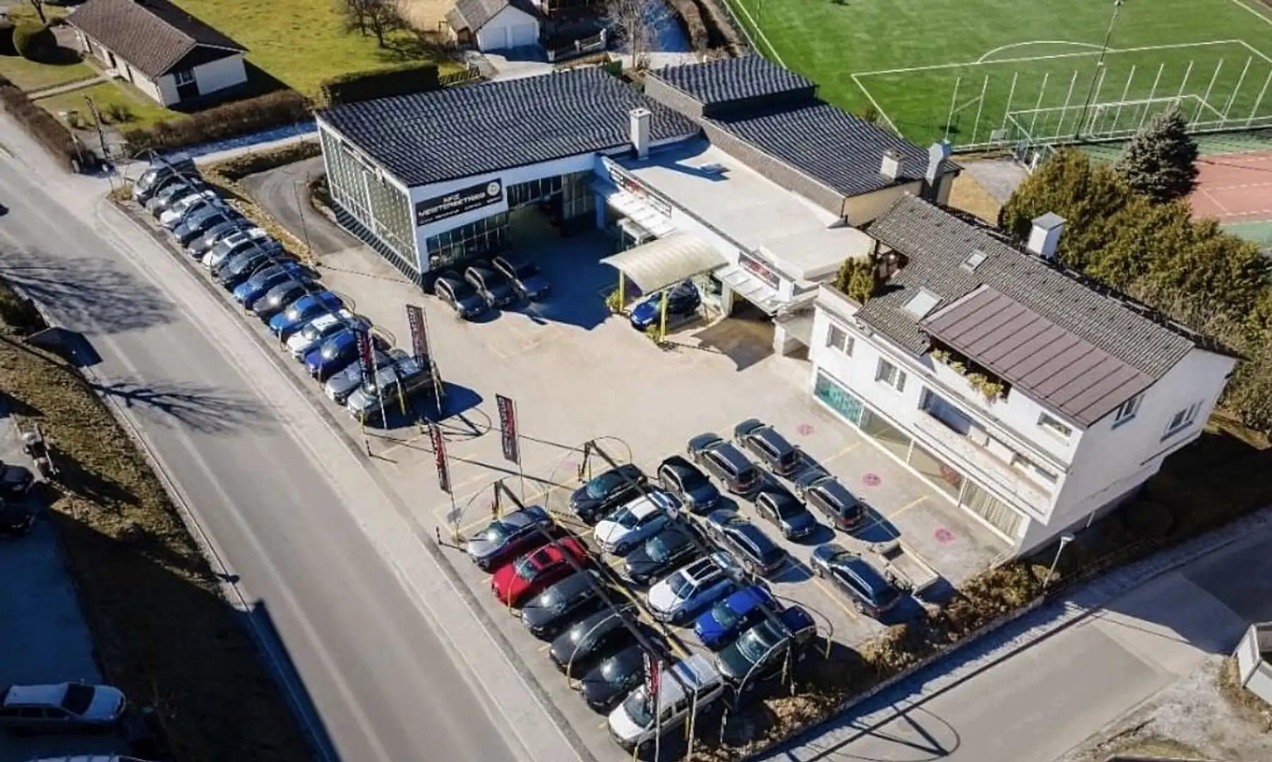 Toyota Yaris 1,0 Active RFK*NUR 15.000 KM*WERKSGARANTIE*TOP ... Rouge - 2