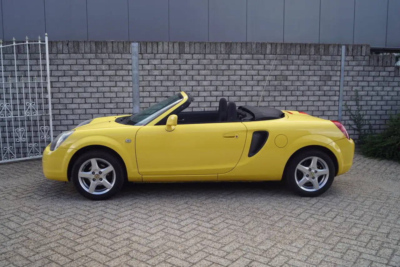 Toyota MR 2 1.8-16v VVT-i Cabrio Hardtop Stuurbekrachtiging El, foto 2