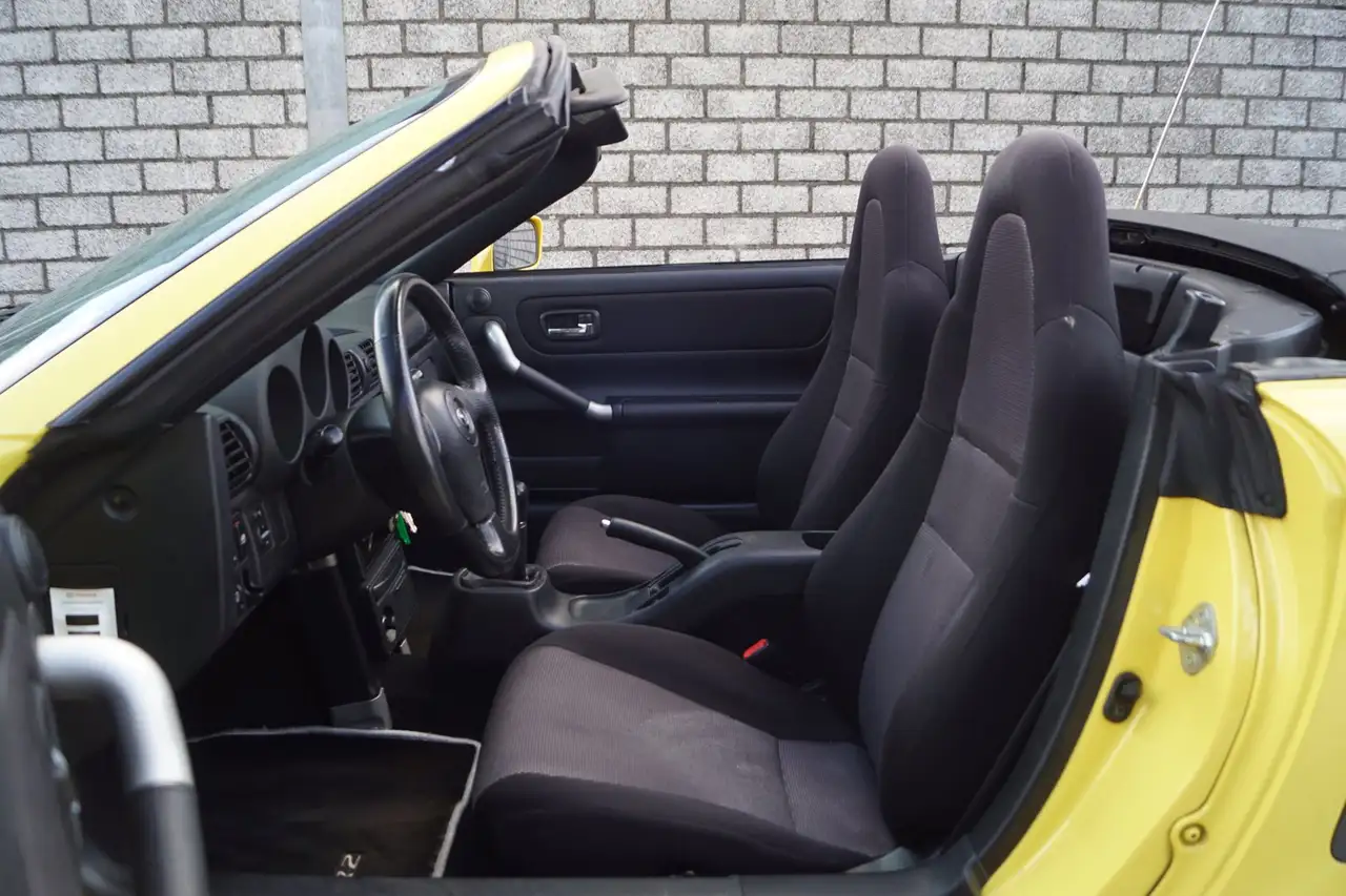 Toyota MR 2 1.8-16v VVT-i Cabrio Hardtop Stuurbekrachtiging El, foto 4
