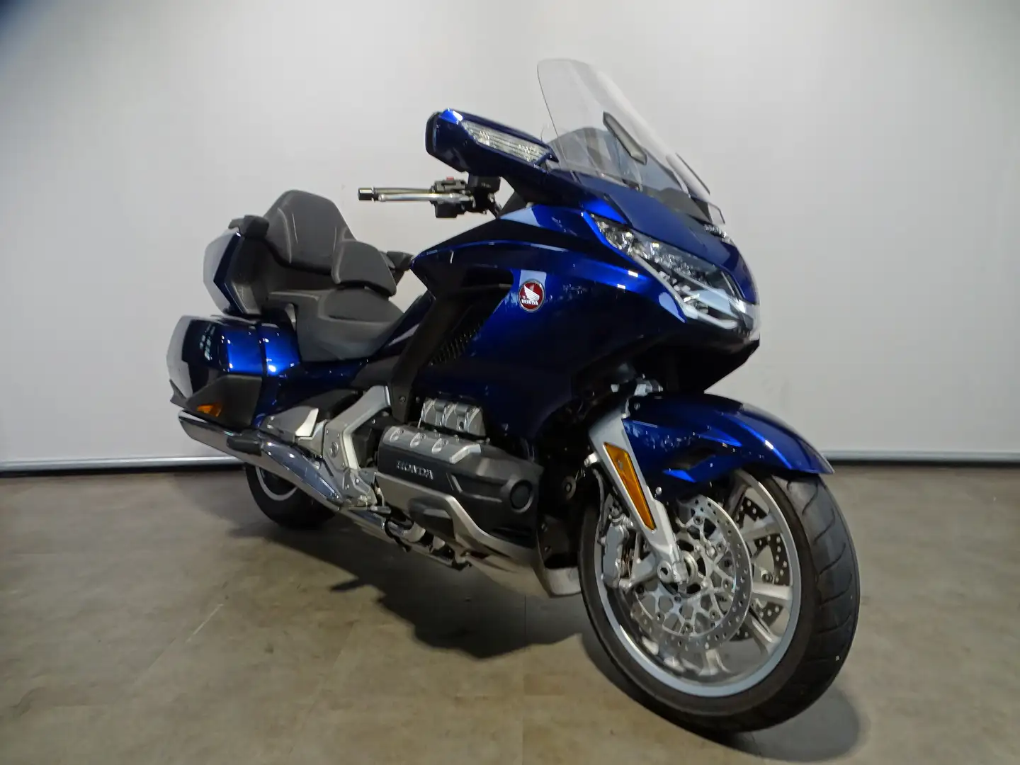 Honda GL 1800 TOURING DELUXE DCT Niebieski - 2