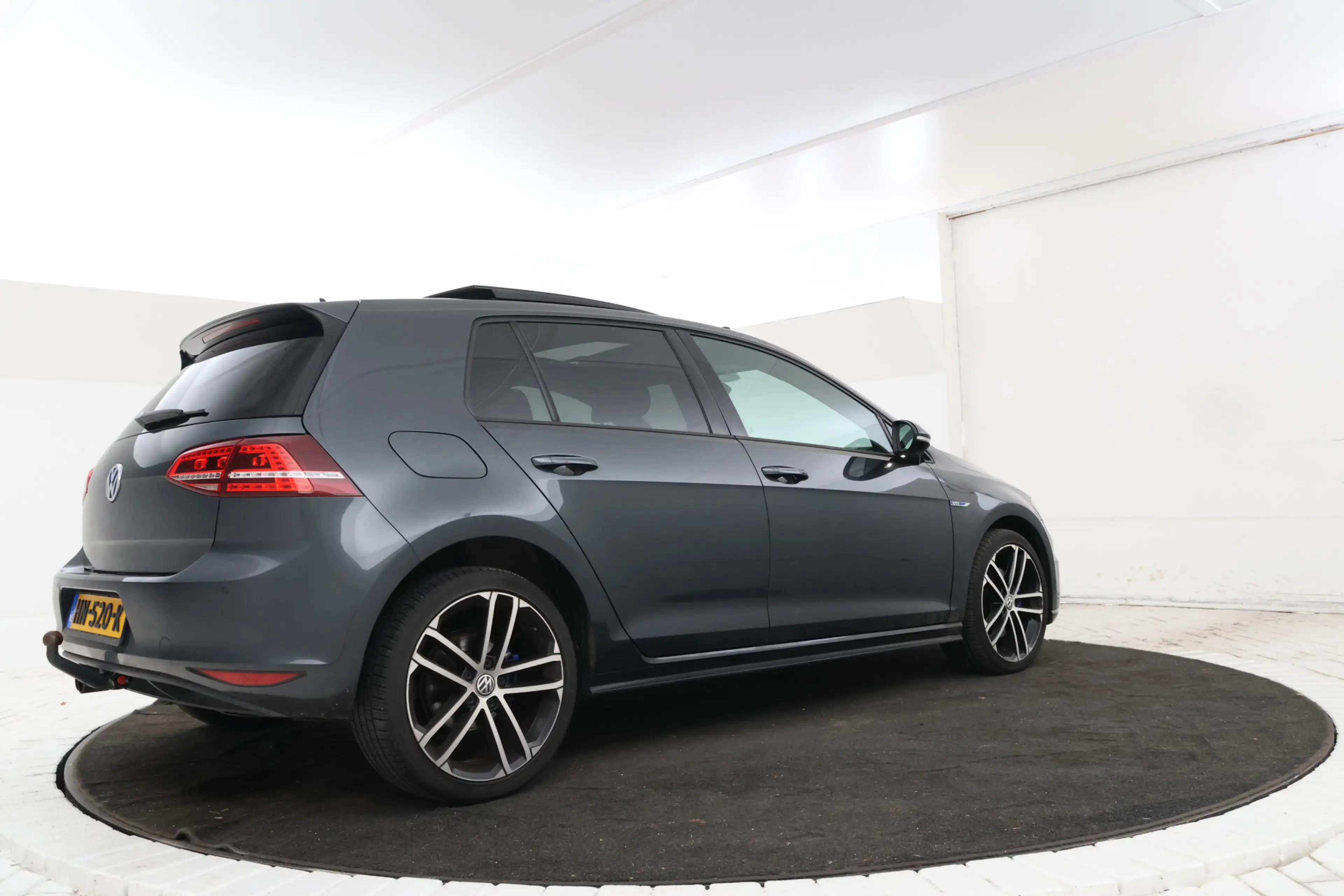 Volkswagen Golf GTE 1.4 TSI Schuidak, Adaptive cruise, Trekhaak, Clima — photo 3