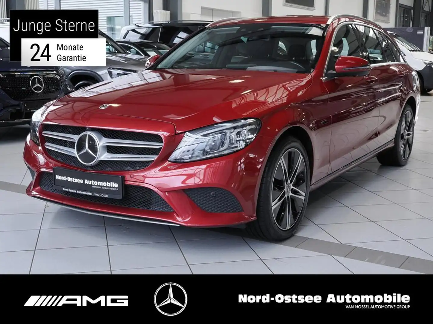 Mercedes-Benz C 300 T de AVANTGARDE COMAND 360 AHK MULTIBEAM Rouge - 1